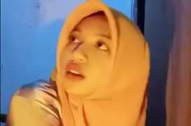 Bokep Indo Nissye Ukhti Remaja Colmek Ngangkang