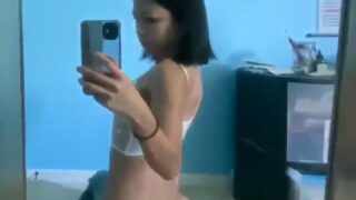 Tiny Asian Babe’s Explosive Leaked Video