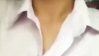 Indo Teen Gorgeous Actress Teases Boobs