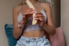 Abby Rao’s Sensational Leaked Banana Blowjob
