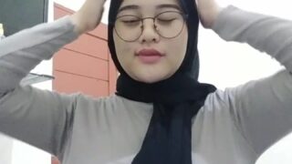 Indonesian Acha Tobrut: Jilboobs Idaman on Mango